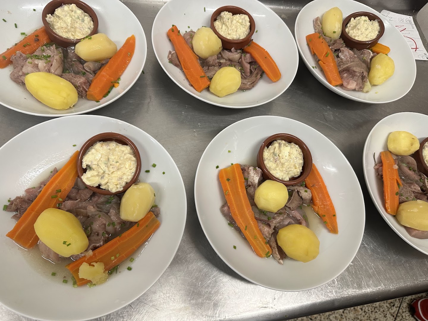 Le saint Antoine Bistro Francais · Photos 2