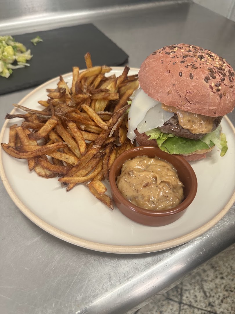 Le saint Antoine Bistro Francais · Photos 8